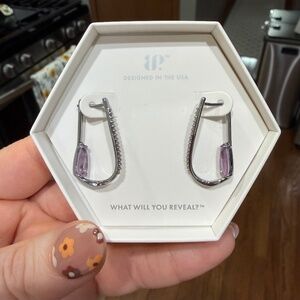 Bomb Party waves that won’t crash earrings